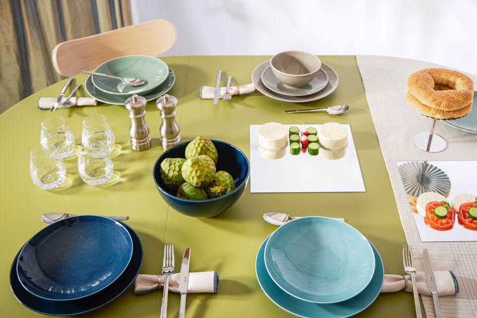 A table laid with Thomas Loft Colours plates