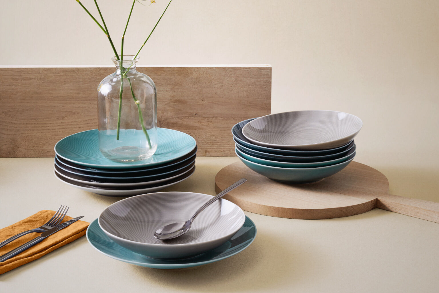 Thomas etagere outlet