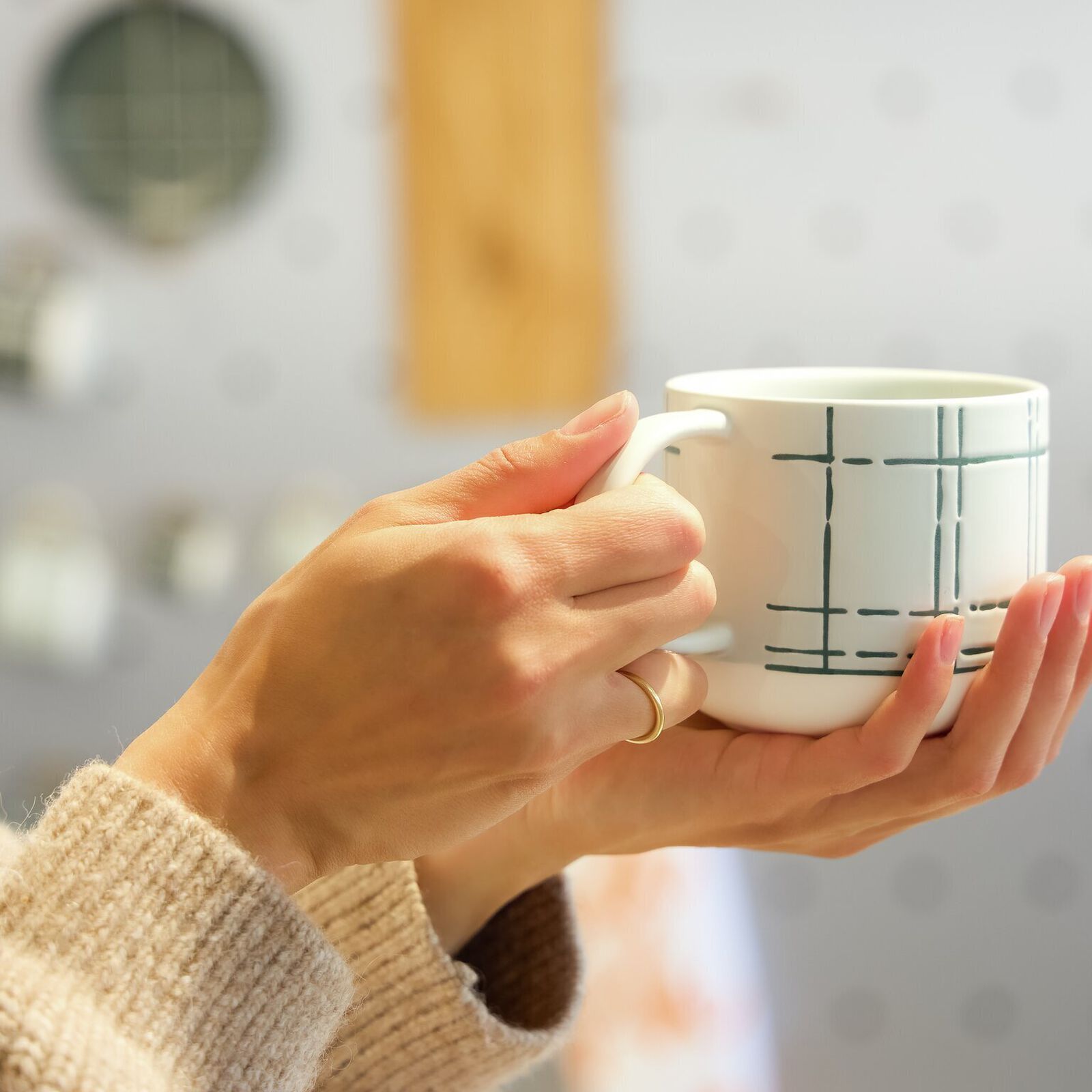 Becher mit Henkel image number null