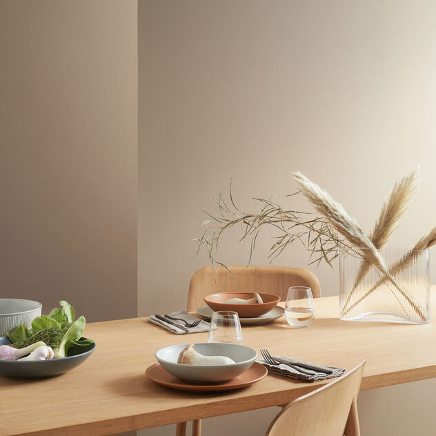 Plate deep 28 cm image number 2