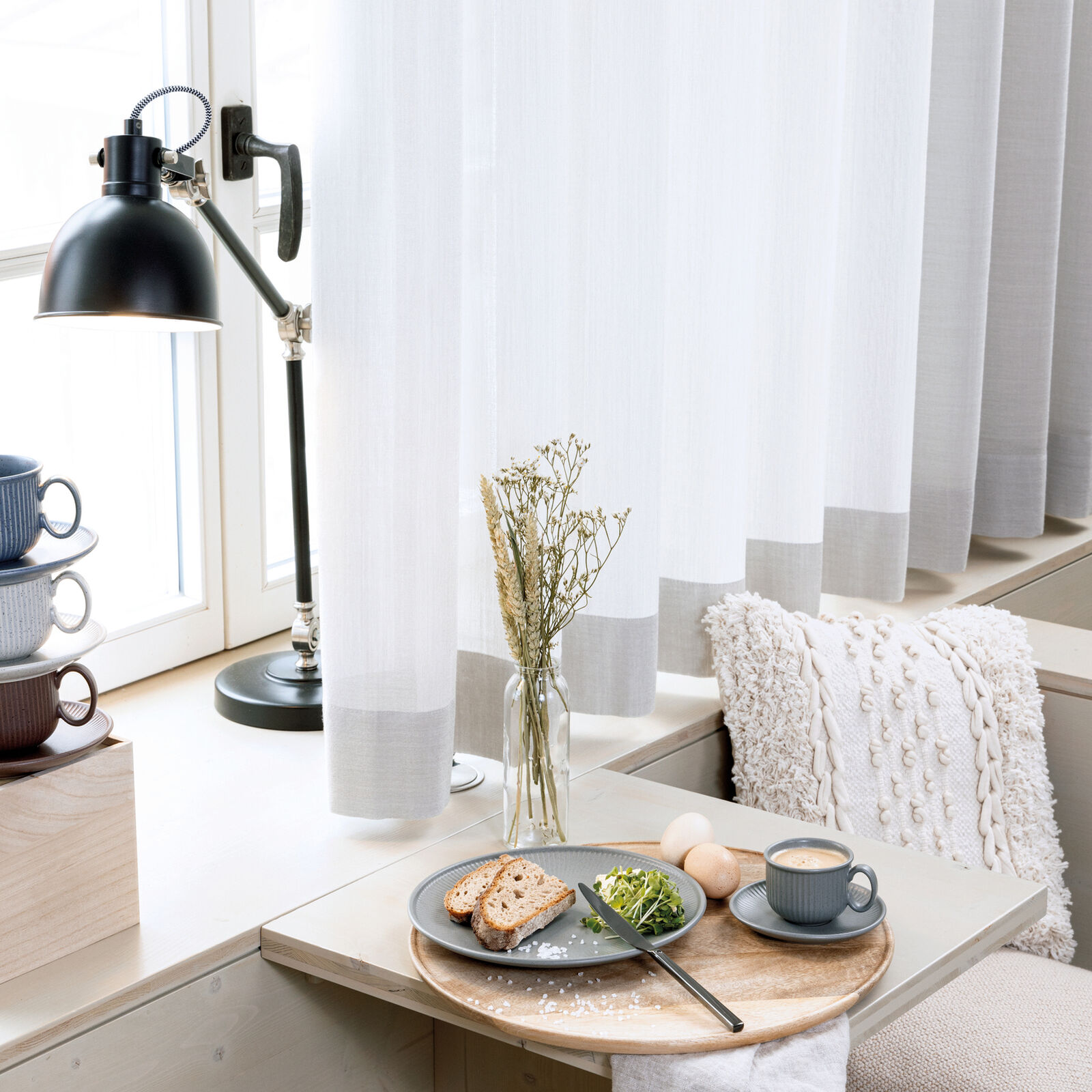 Piatto piano 22 cm image number null