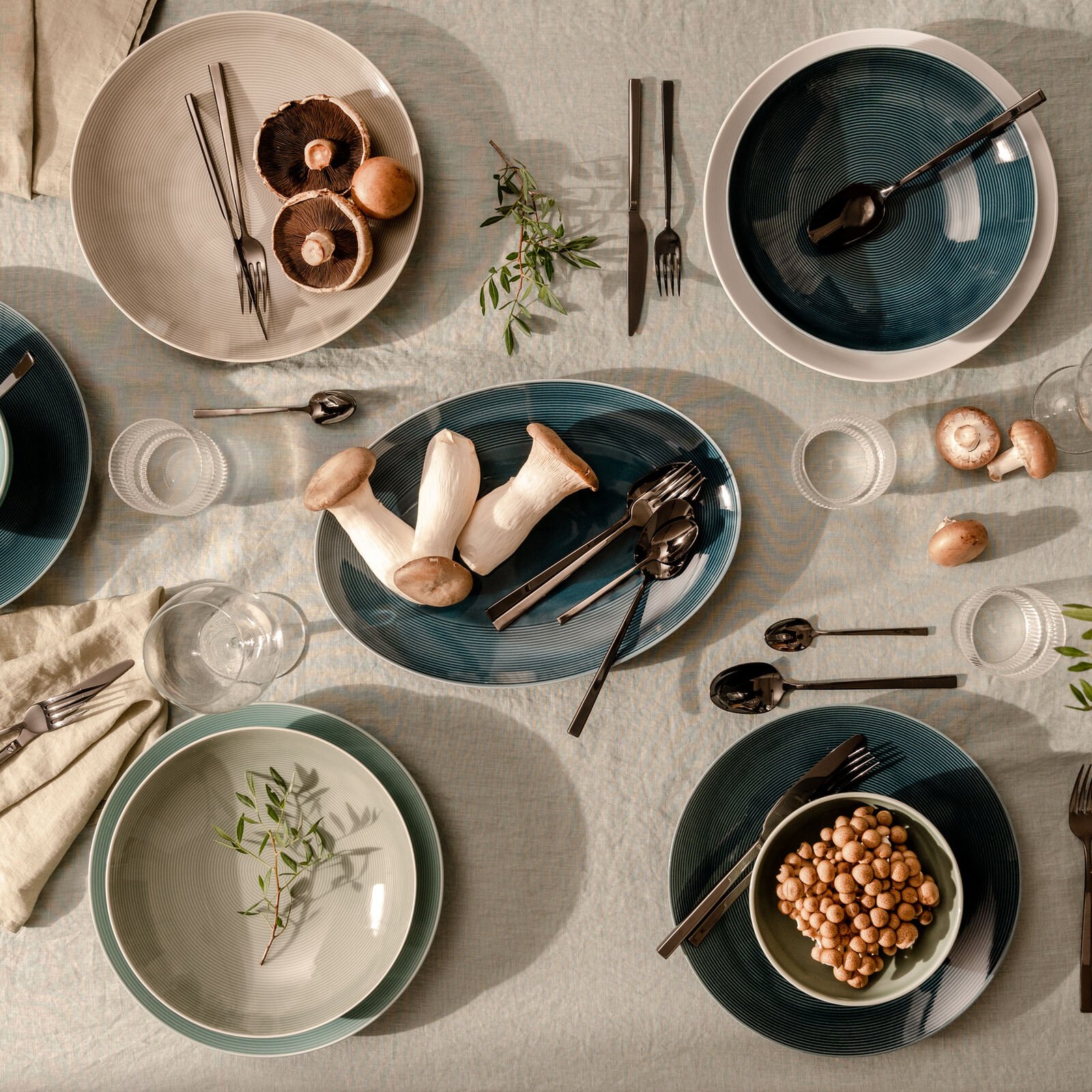 Plate 28 cm image number null