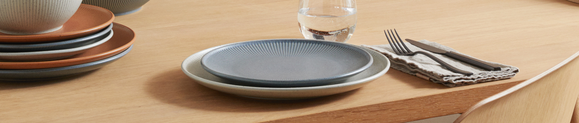 Stoneware tableware